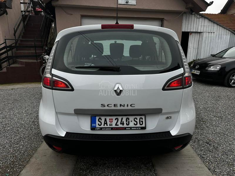 Renault Scenic 1.5 DCI