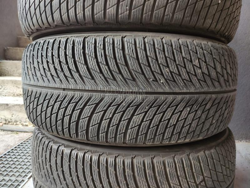 Michelin 275/50 R20 Zimska