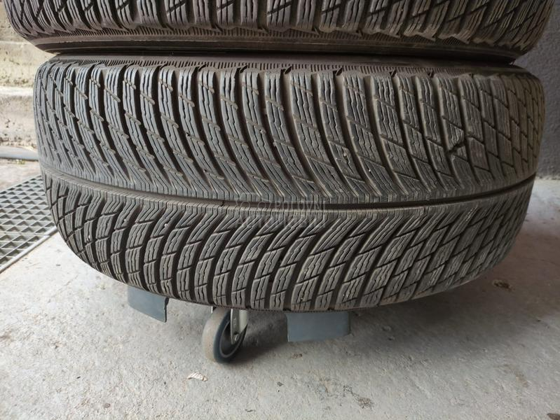 Michelin 275/50 R20 Zimska