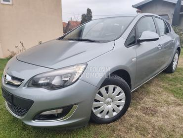 Opel Astra J /166 000/K.M.