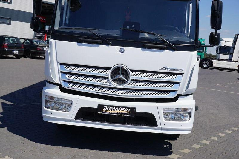 Mercedes Benz ATEGO furgon DOM1618