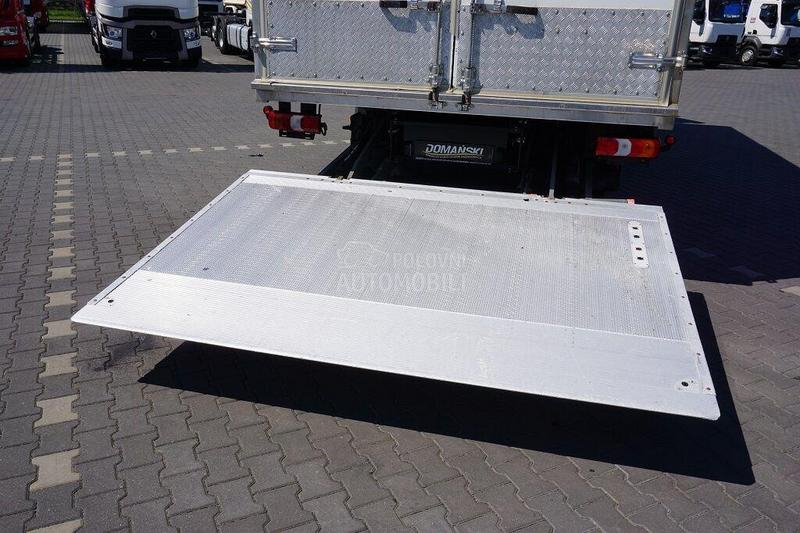 Mercedes Benz ATEGO furgon DOM1618