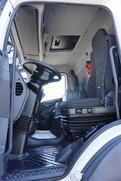 Mercedes Benz ATEGO furgon DOM1618