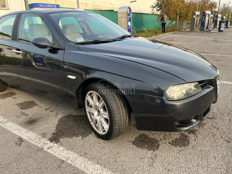 Alfa Romeo 156 