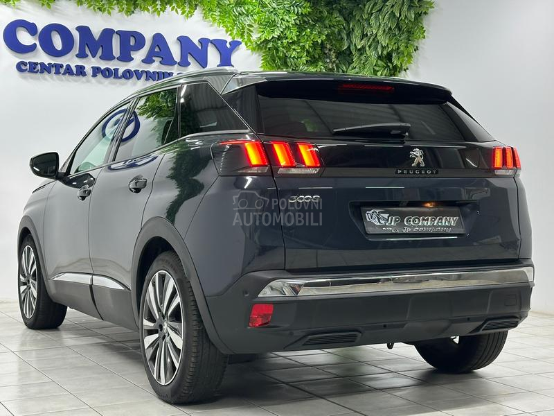 Peugeot 3008 1.2 ALLURE