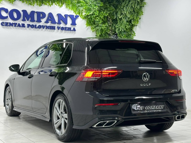 Volkswagen Golf 8 1.5 eTSI R-LINE AUT