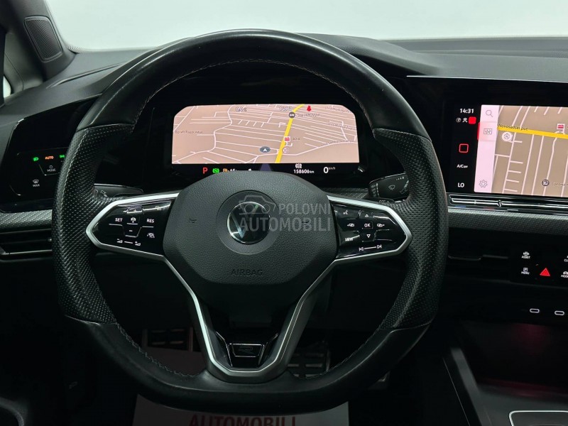 Volkswagen Golf 8 1.5 eTSI R-LINE AUT