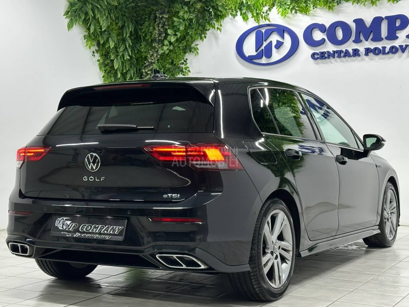 Volkswagen Golf 8 1.5 eTSI R-LINE AUT