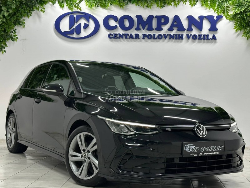 Volkswagen Golf 8 1.5 eTSI R-LINE AUT