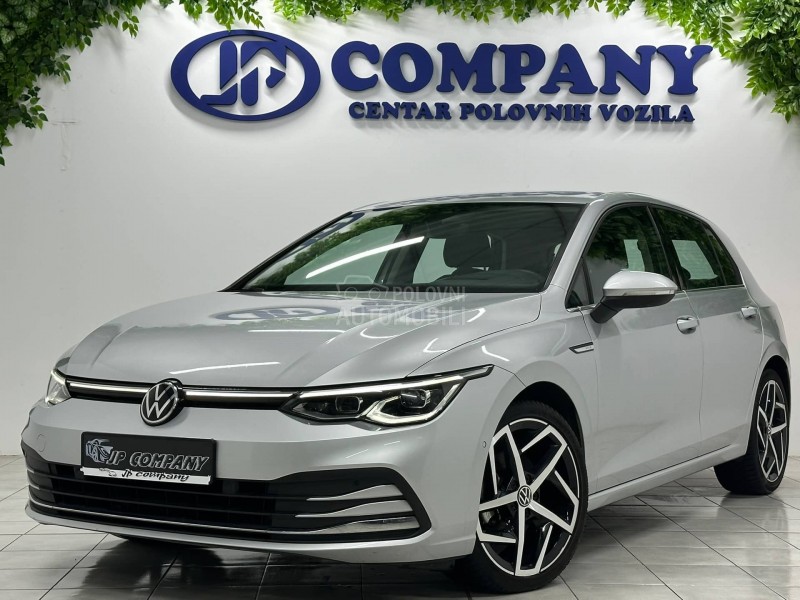 Volkswagen Golf 8 1.5 e TSI DSG LED