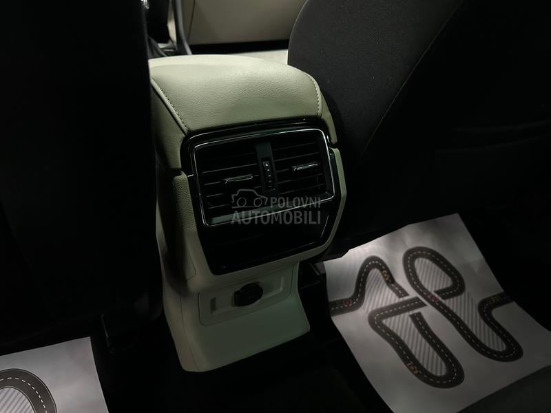 Škoda Karoq 1.5 TSI DSG PAN VIRT