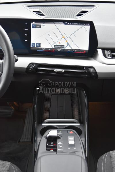 BMW X1 sDrive 18i AT