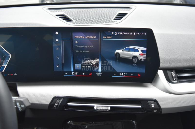 BMW X1 sDrive 18i AT