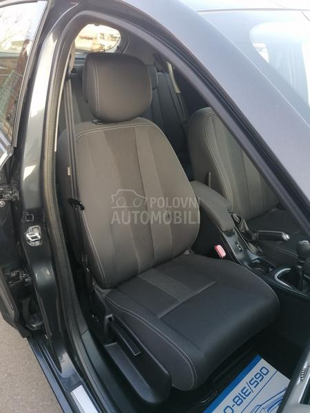 Renault Megane 1.4i EXPRESSION CH