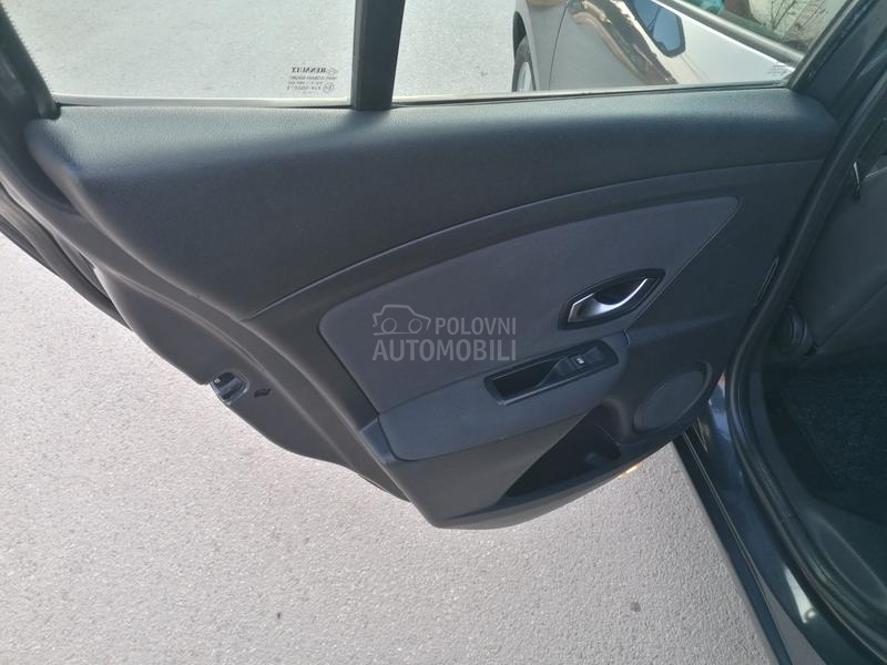 Renault Megane 1.4i EXPRESSION CH