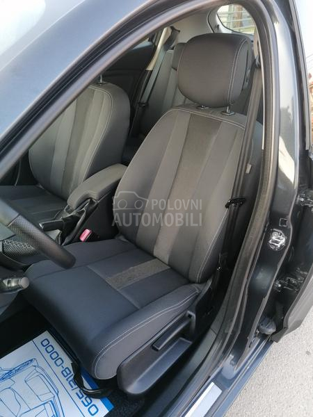 Renault Megane 1.4i EXPRESSION CH