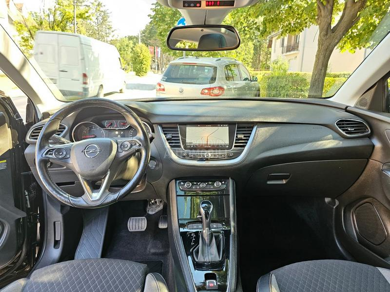 Opel Grandland X 1.2 ULTIMATE