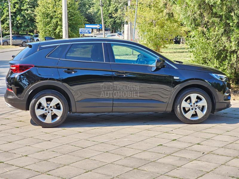 Opel Grandland X 1.2 ULTIMATE