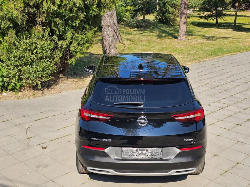 Opel Grandland X 1.2 ULTIMATE
