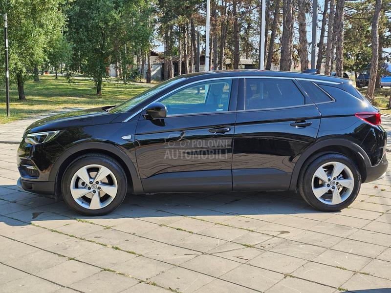 Opel Grandland X 1.2 ULTIMATE