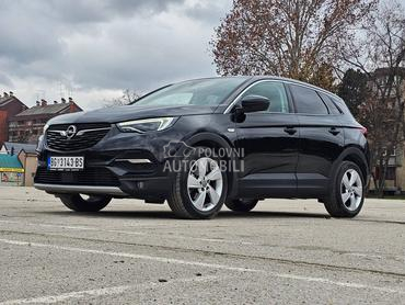 Opel Grandland X 1.2 ULTIMATE