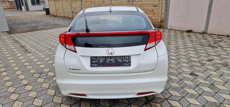 Honda Civic 1.8 iVTEC Noovo
