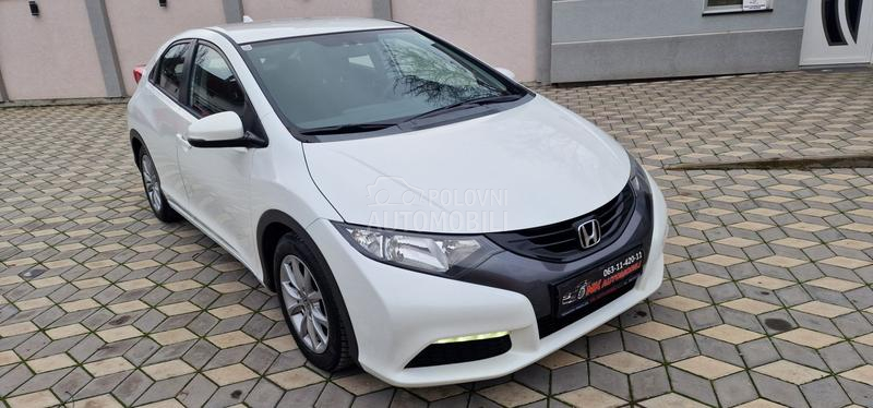 Honda Civic 1.8 iVTEC Noovo