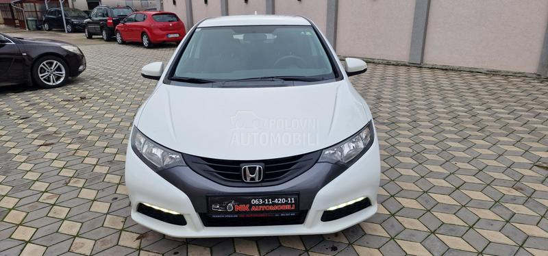 Honda Civic 1.8 iVTEC Noovo