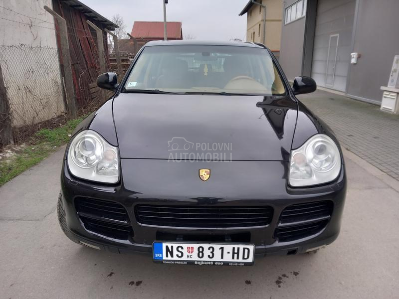 Porsche Cayenne 4.5 V8 S