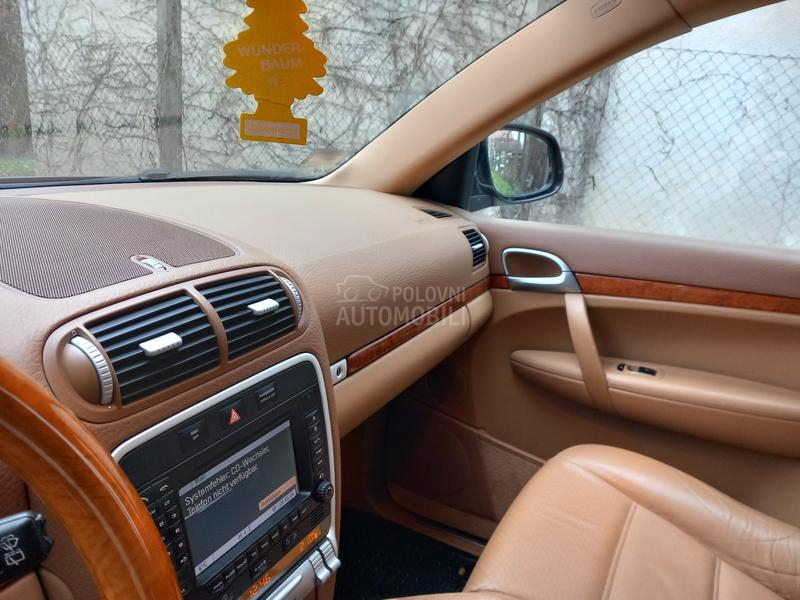 Porsche Cayenne 4.5 V8 S