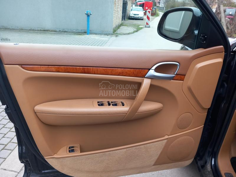 Porsche Cayenne 4.5 V8 S
