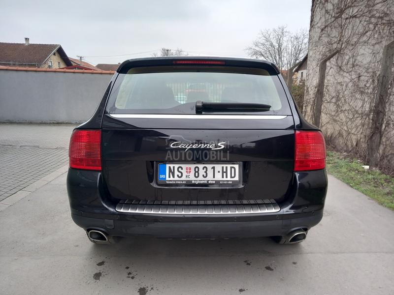Porsche Cayenne 4.5 V8 S