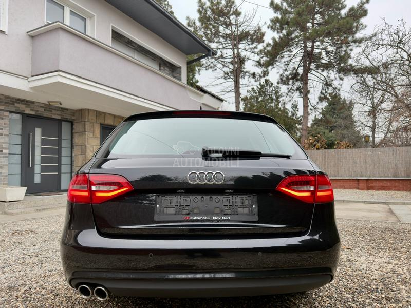 Audi A4 2.0TDI/NAV/AUT/CH