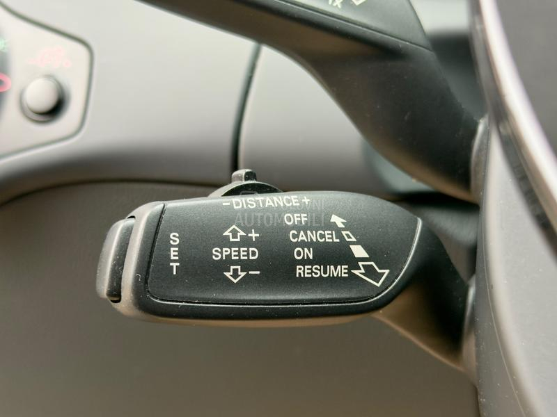 Audi A4 2.0TDI/NAV/AUT/CH