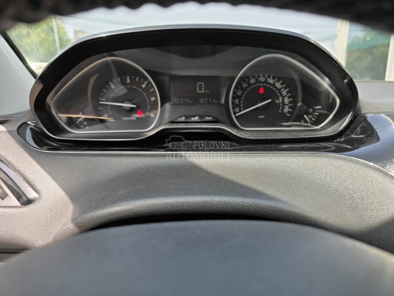 Peugeot 208 1.5 Hdi