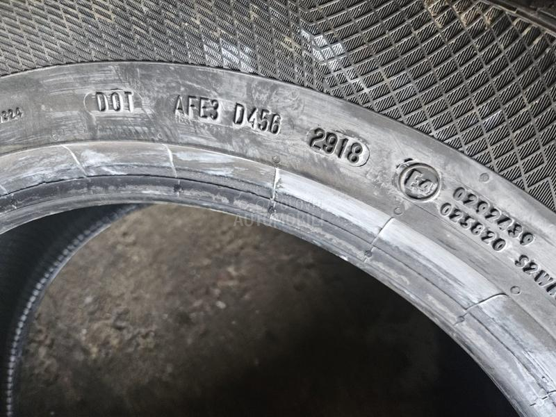 Continental 215/65 R17 Zimska