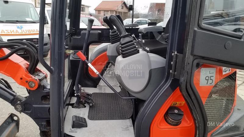 Kubota U35/ČEKIĆ/3 KAŠIKE/N0V