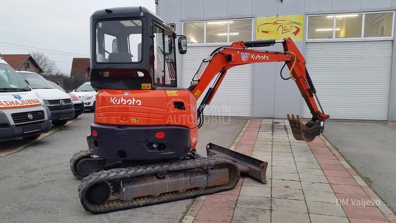 Kubota U35/ČEKIĆ/3 KAŠIKE/N0V