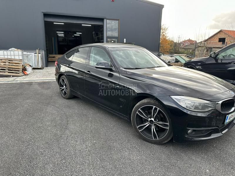 BMW 320 GT F34 2015. god. -  kompletan auto u delovima