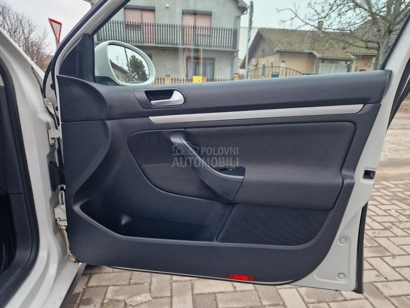 Volkswagen Golf 6 1.6 TDI