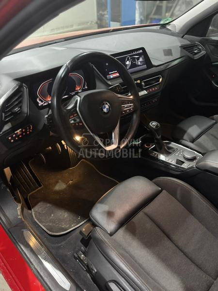 BMW 120 f40 2019. god. -  kompletan auto u delovima