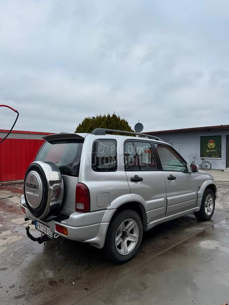 Suzuki Grand Vitara 2.0