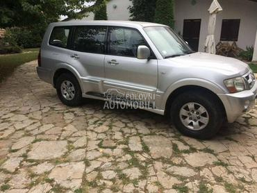 Mitsubishi Pajero 3200