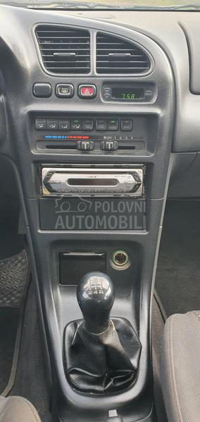 Mazda 323 O C U V A N A