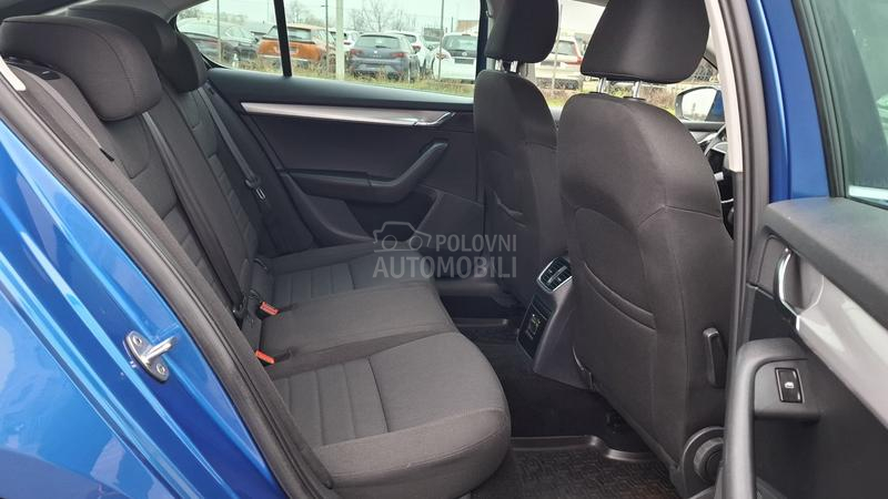 Škoda Octavia Light premium