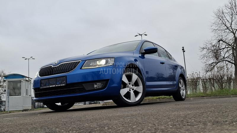 Škoda Octavia Light premium