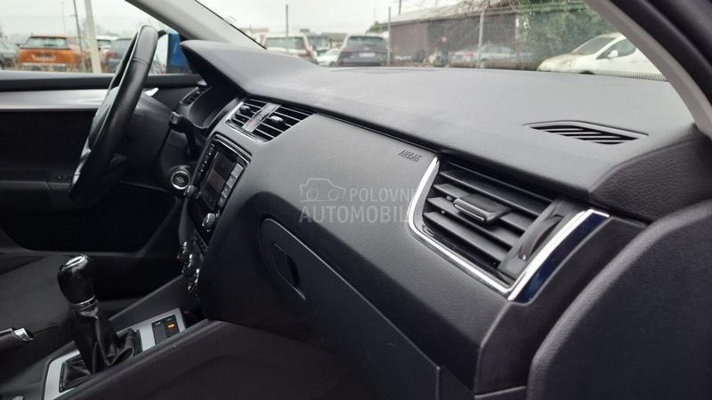 Škoda Octavia Light premium