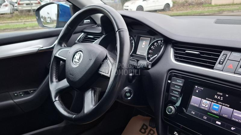 Škoda Octavia Light premium