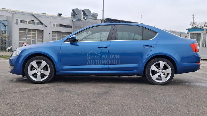 Škoda Octavia Light premium