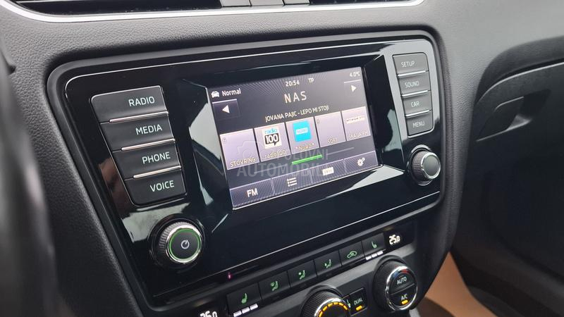 Škoda Octavia Light premium